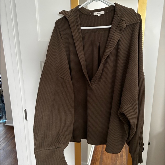 Joah Brown Deep V Pullover - Picture 4 of 7